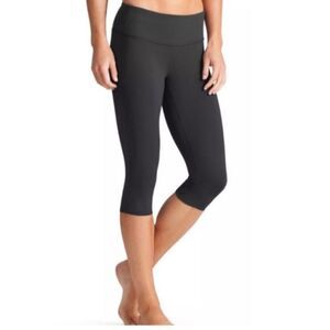 ATHLETA Black Chaturanga Yoga Capri Tights Legging Pants XS